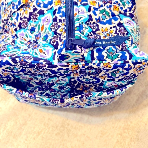 Vera Bradley Large Traveler Duffel. New With Tags - Picture 4 of 6
